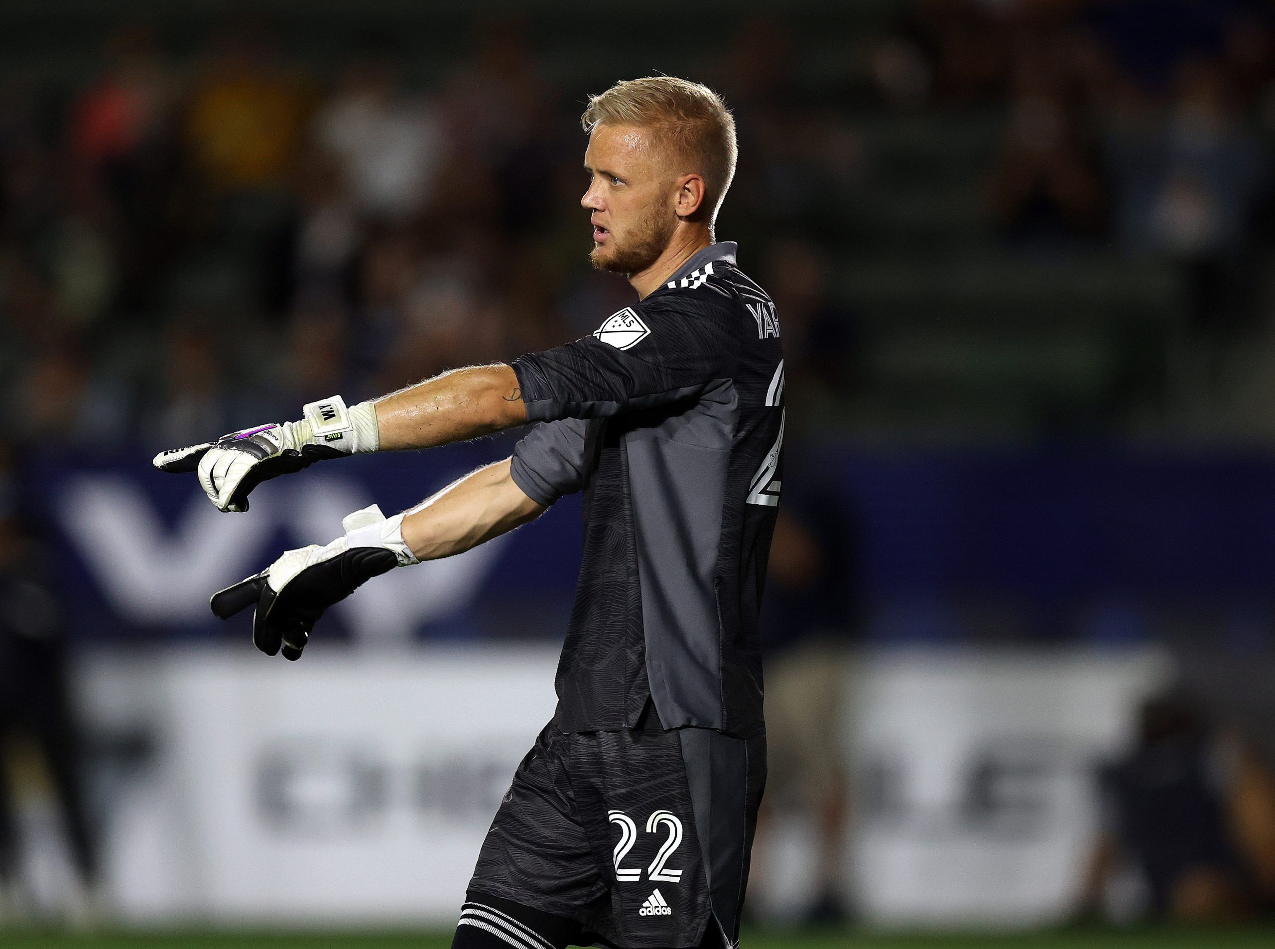 CARSON, CALIFORNIA - AUGUST 17: William Yarbrough #22 of Colorado Rapids in the first half at Dign...