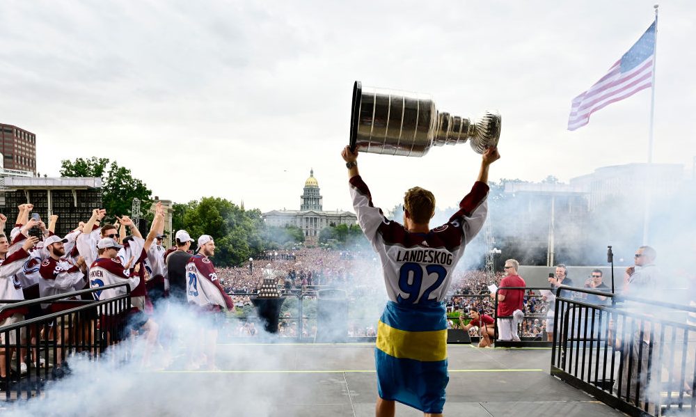 Gabriel Landeskog Avs parade...