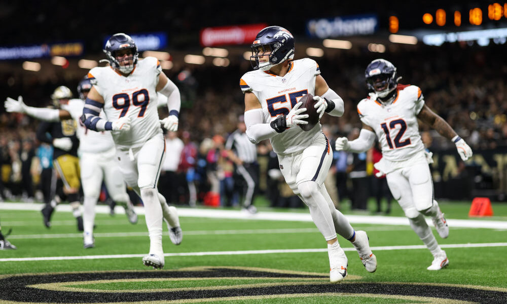 Broncos LB Cody Barton...