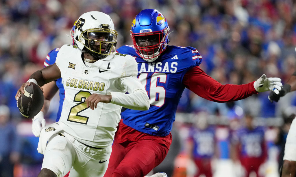 Quarterback Shedeur Sanders #2 of the Colorado Buffaloes...