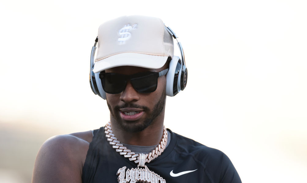 Shedeur Sanders #2 of the Colorado Buffaloes warms up prior to the game against the Oklahoma State ...