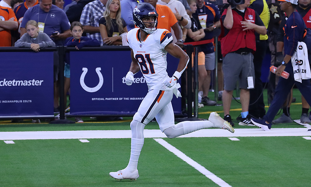 Broncos WR Devaughn Vele...